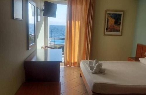 Iria Apartment | Blue Escape