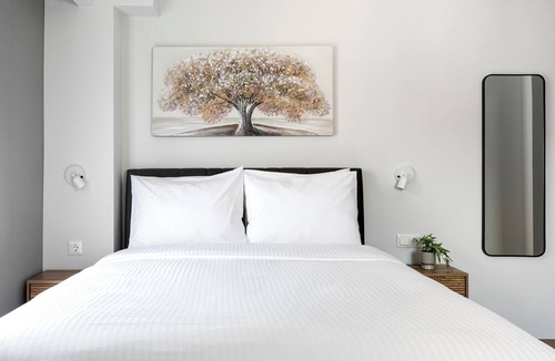 Dafni-Ymittos Apartment | B48 Athens Dafni
