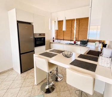 Lefkandi Apartment | Paradise House