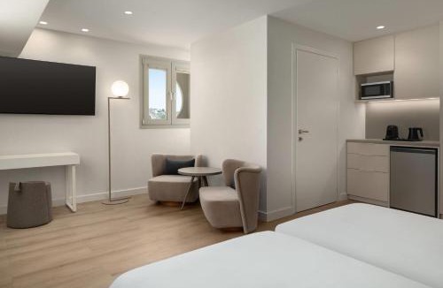 Pasalimani Apartment | Wyndham Residences Piraeus Marina Zeas