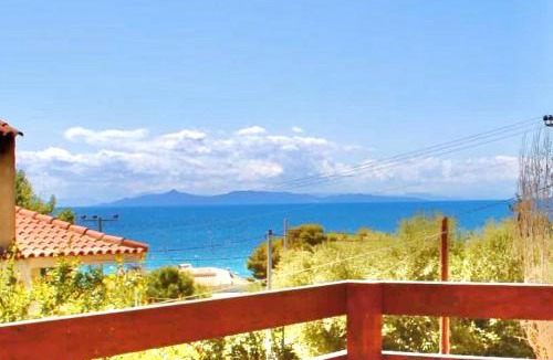 Anavyssos House | Villa Naya by the Beach