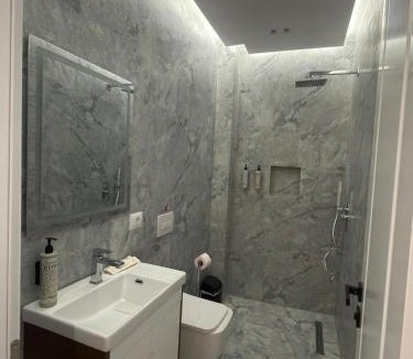 Nikel Hotel | Airport Gate Hotel