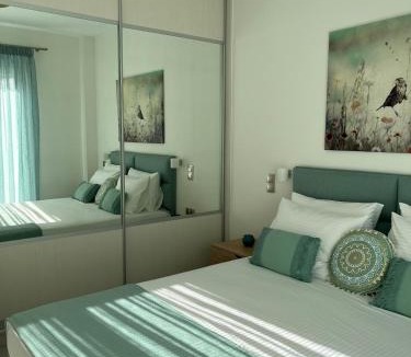 Salamis Apartment | Salamina Downtown Apartment West