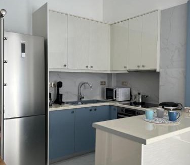 Salamis Apartment | Salamina Downtown Apartment West