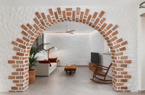 Paleopolis House | O ΦOURNOΣ - The Old Bakery Villa - Heart of Chora