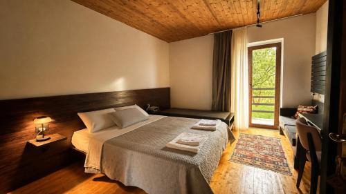 Theth Bed & Breakfast | Gjeçaj Guesthouse and Restaurant