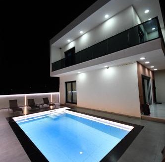 Ishem Villa | Villas in Draç, Albania