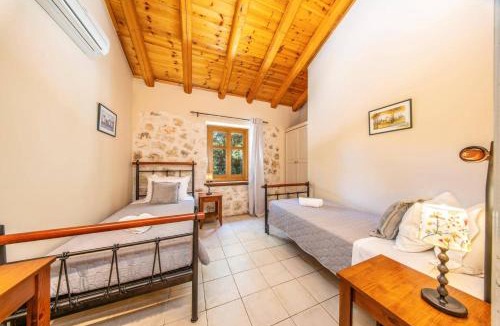 Antipata Villa | Villa Arion by Villa Plus