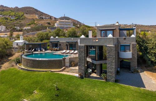 Ormos Agiou Ioannou Apartment | Villa Scorpio,Luxury Seafront Villa with Infinity Pool