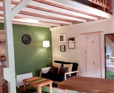 Nikaia-Agios Ioannis Rentis Apartment | Apartments in Piraeus, Greece
