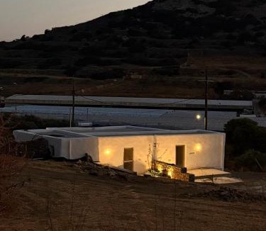 Vissa House | katikià cycladic farmhouse