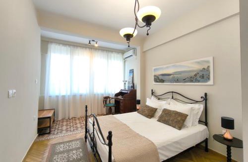 Piraeus Apartment | Sunny and friendly apartment