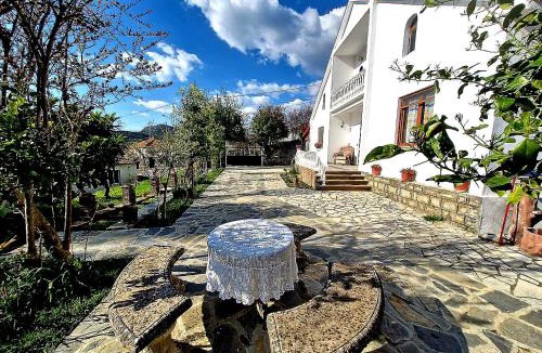 Sakës Villa | Hidden Gem Villa