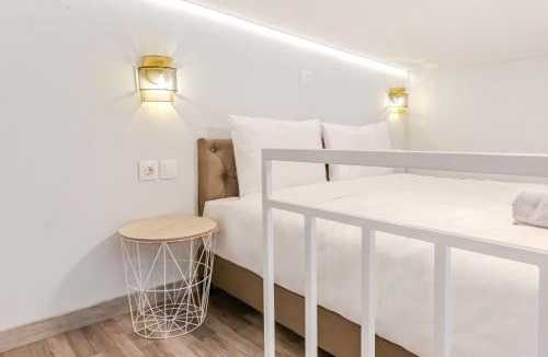 Mets Apartment | Acropolis Sunset Loft