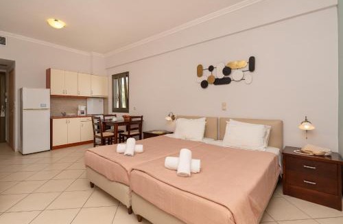 Pylos-Nestoras Apartment | Finiki Plaza