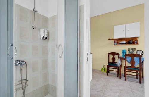 Vathy Apartment | Veroni's studio 5