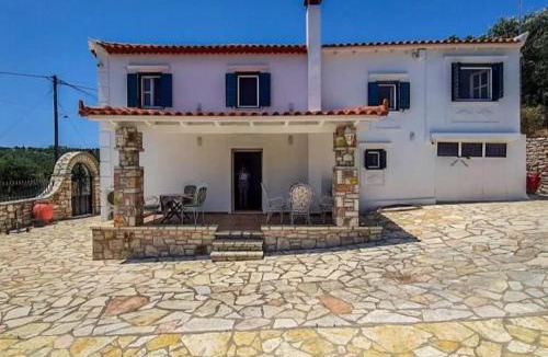 Pylos-Nestoras Villa | Luxury two story villa ideal for families