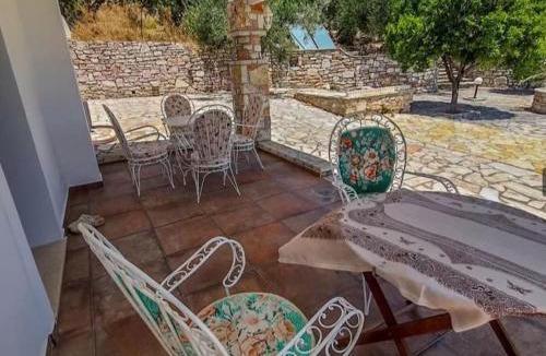 Pylos-Nestoras Villa | Luxury two story villa ideal for families