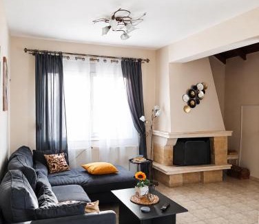 Athanatoi Villa | Villa Aegli Private Pool Retreat near Heraklion