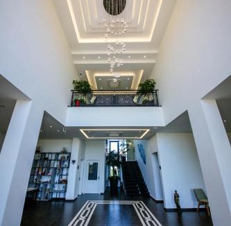Qerek Hotel | Olive Farmhouse