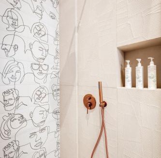 Ermoupoli Bed & Breakfast | ATELIER5 Suites