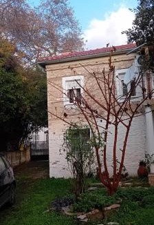 Trikala Apartment | Traditional stone-built residence in a village
