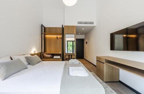 Shkoder County Hotel | Odat n'Bogë - Breakfast Included by PikHost