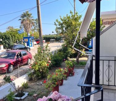 Ammoudia House | Villa Xenia
