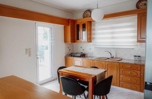 Kineta Apartment | Oasis Boutique Apartments