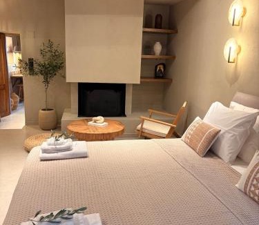 Ieromonachos House | Olive Grove Retreat Paxos