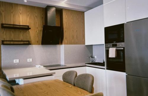 Shengjin Apartment | DreamStay Lezha Apartments - Ilyonis Residence