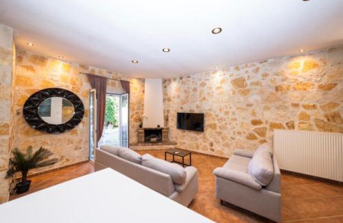 Corfu Town Villa | Villa George, Poulades Corfu