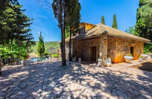 Mazarakata Villa | Kefalonian Luxury Villas