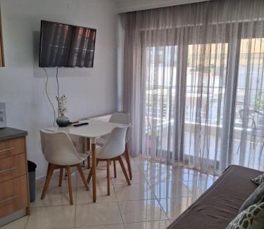 Nea Michaniona Apartment | Work of Art apartment in Nea Michaniona
