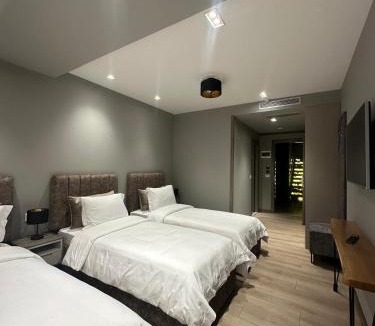 Peshkopi Hotel | Hotel EIBA