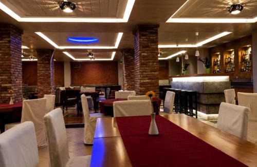 Rovies Hotel | Souris Hotel