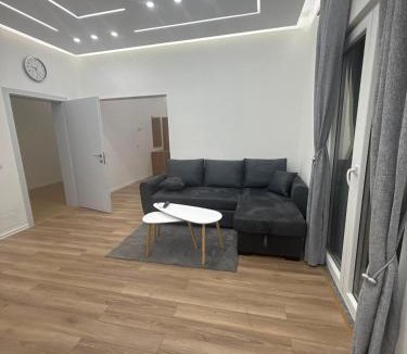 Shkoder House | Villa Kroni Family