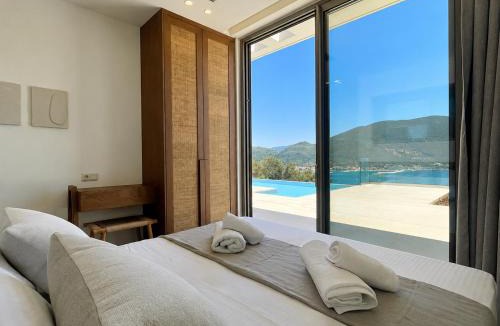 Evgiros Villa | Deciel Cave Villa