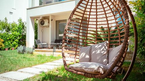 Ishem Apartment | Garden View Apartment