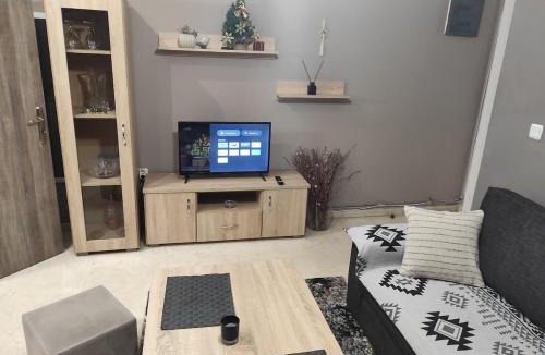 Pasalimani Apartment | IN TNE HEART of Pireaus