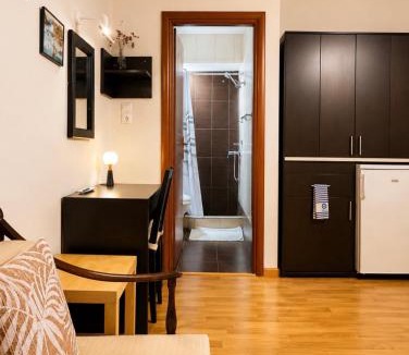 Varos Apartment | Archontiko Tsikari