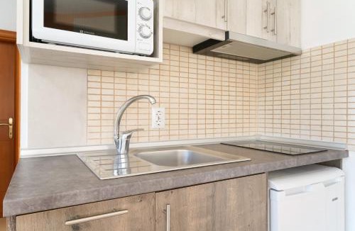 Chrisi Akti Apartment | Pleiades