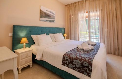Ipsos Resort | Summer Nights Resort