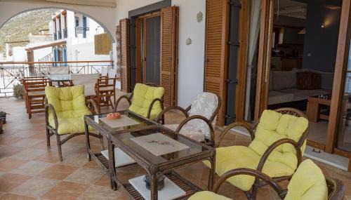 Massouri Villa | Casa Sabine