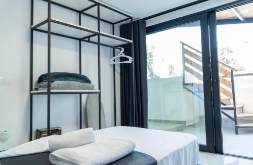 Qafe e Gjashtes Apartment | Panorama Pool Duplex 2