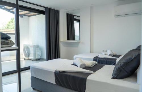 Qafe e Gjashtes Apartment | Panorama Pool Duplex 2
