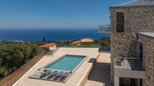 Skinaria Apartment | Royal Majestic Residences with Pool & Sea View, North Zakynthos