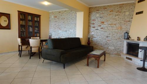 Alikanas Villa | One Bedroom Villa
