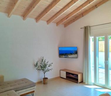 Agios Gordios Apartment | Villa Eleni Apartment no3