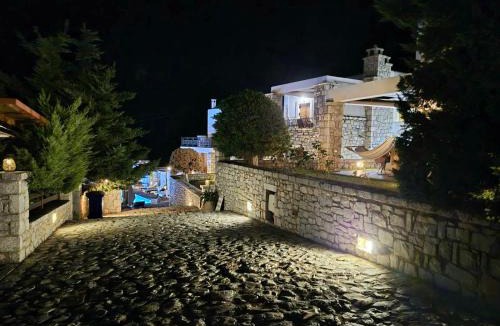 Mavrovouni Villa | Malvazios Villas Panorama Pool Villa